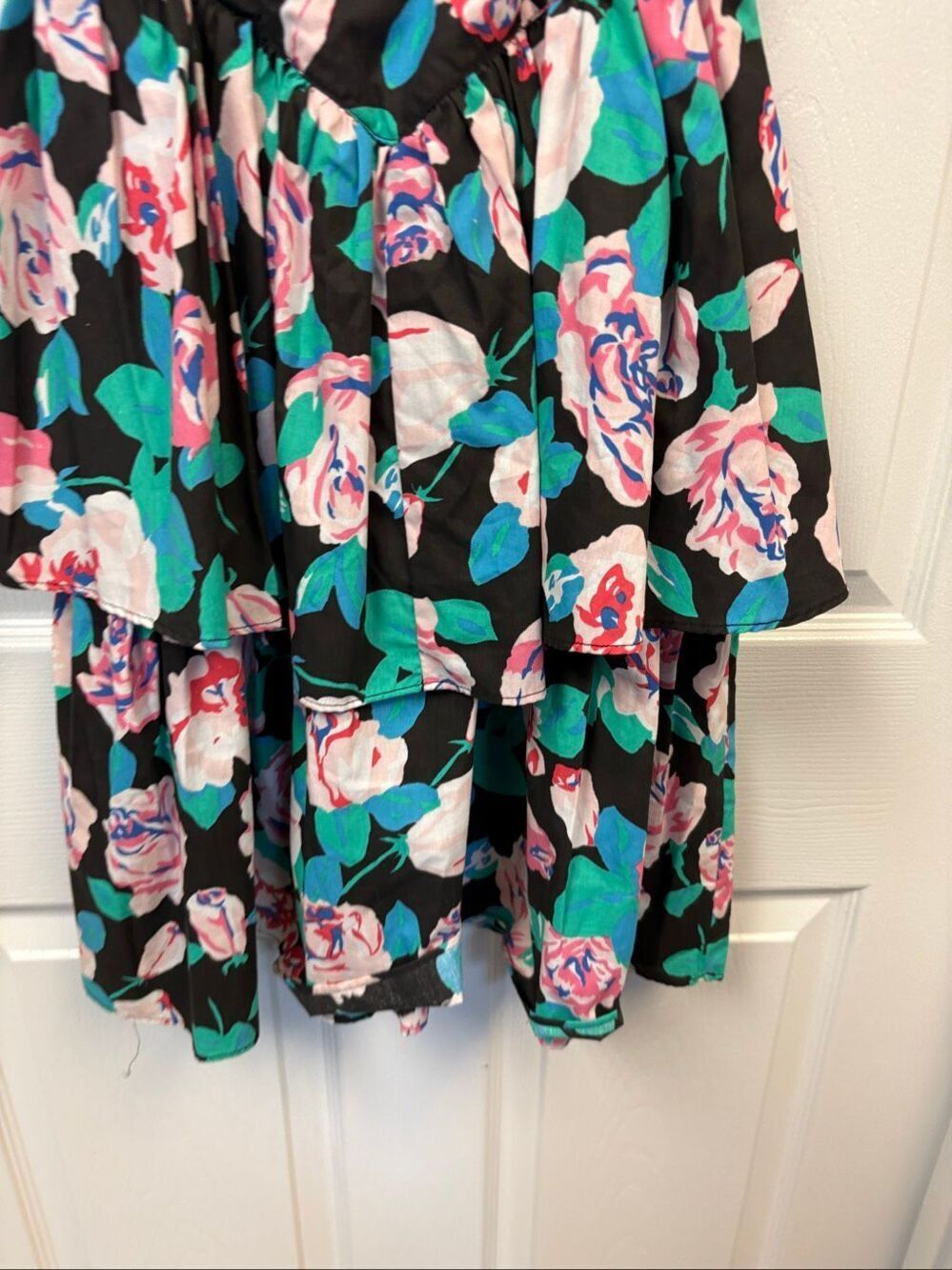 Vintage Floral Layered Ruffled Dress - Picture 3 of 7